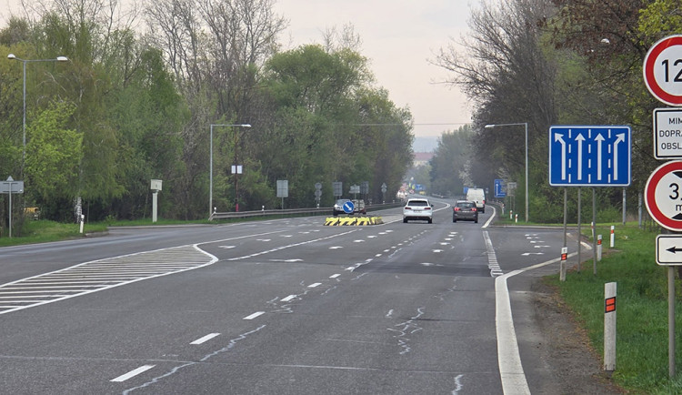 Dvojitý radar jako pomoc nejen autobusům. Přerov rozšíří síť měřených úseků