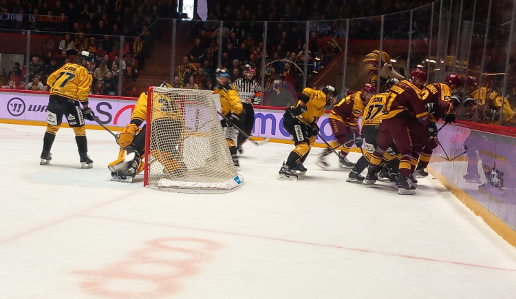 ON-LINE: Dukla dnes odvrátila konec sezóny, nad Litvínovem vyhrála 4:2