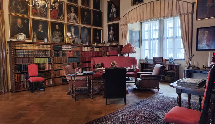 Ilustrační foto: interiér zámku Hrubý Rohozec