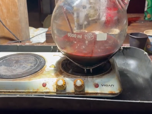 Liberecký TOXI tým rozprášil výrobce drog, jednoho sebral u Turnova přímo při vaření pervitinu