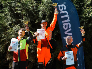 Nejlepším juniorským dřevorubcem republiky je Jan Šejnoha z Frýdlantu. Znovu po roce