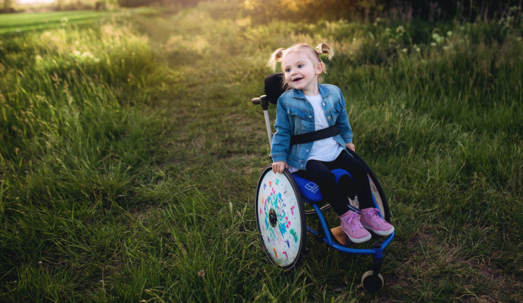 Malý příspěvek pro velké sny nemocných dětí. Spolek Život dětem pomůže i Viktorce z Českolipska