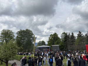 Majáles si celý zorganizovali sami studenti. Do areálu v Zeyerovce dorazilo 1300 lidí