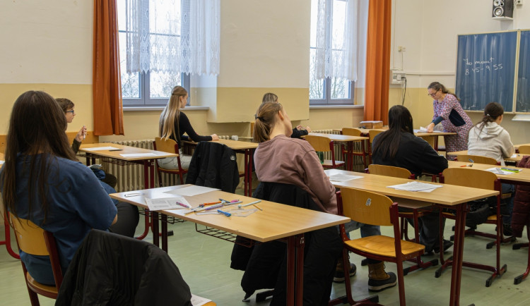 V Libereckém kraji po prvním kole přijímaček zbývá skoro 700 míst. Nejvíc na učilištích