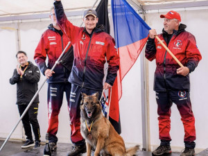 Světový úspěch: Liberecký policejní psovod bral se svým psem Alligatorem bronz z MS