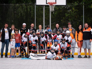 Třicet let hokejbalu v Liberci: Od Glorie po Lišky