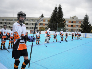 Třicet let hokejbalu v Liberci: Od Glorie po Lišky