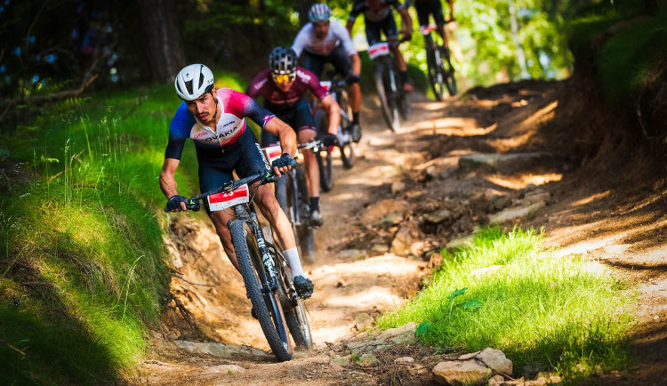 Malevil Cup startuje: téměř tisíc bikerů z jedenácti zemí míří do Lužických hor