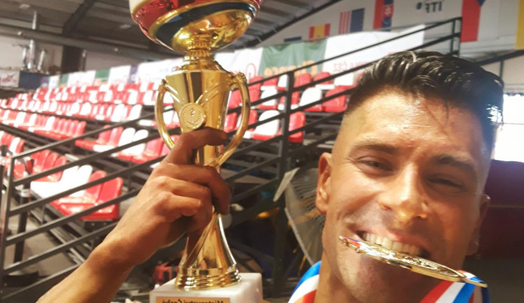 Policista z liberecké dopravky ovládl Mistrovství ČR ve fitness, jeho forma neměla konkurenci