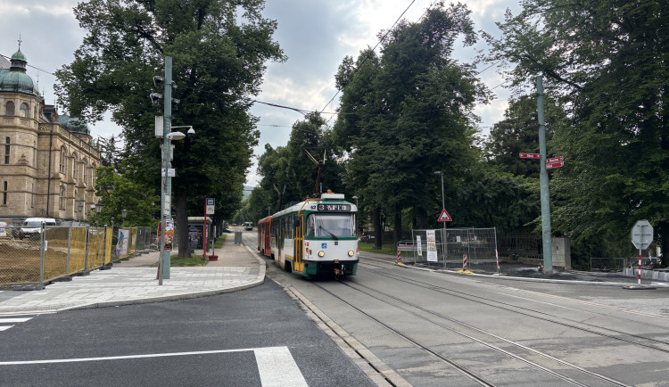 V Liberci začne o víkendu půlroční oprava tramvajové trati do Lidových sadů