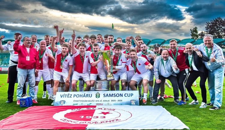 Střelák: Postup po 60 letech a výhra v poháru. Slavia mi vrátila chuť hrát, říká Tomášek