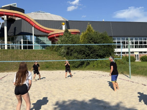Sportoviště v Jablonci mění tvář. Nový badminton i beachvolejbal