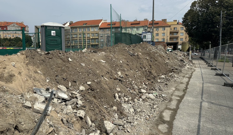 Přestavba Ďolíčku má zpoždění několik měsíců, klub nedostal stavební povolení