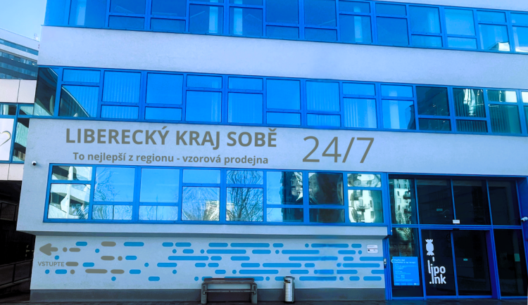 Liberecký kraj otevře v sídle úřadu vzorovou prodejnu. Ukáže směr malým obcím