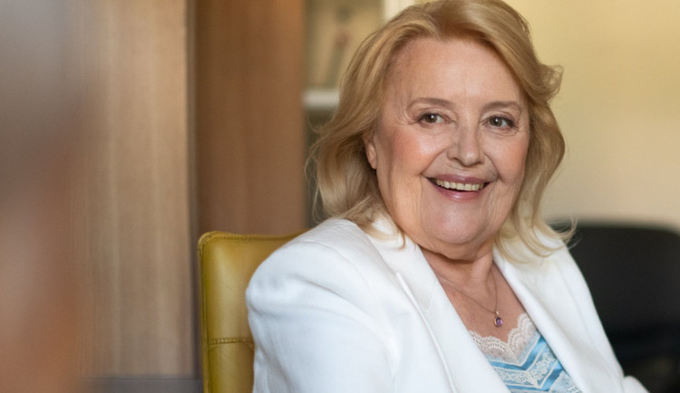 Magda Vášáryová v Karlových Varech zavzpomínala na herectví i diplomacii