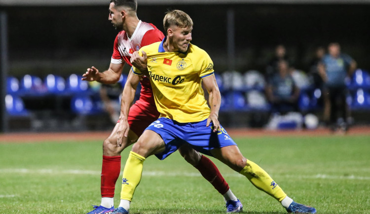 Beru to jako velké dobrodružství, říká první český fotbalista v Kyrgyzstánu