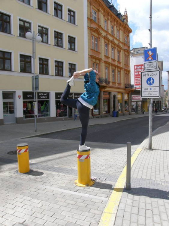 Poledance v centru Liberce.