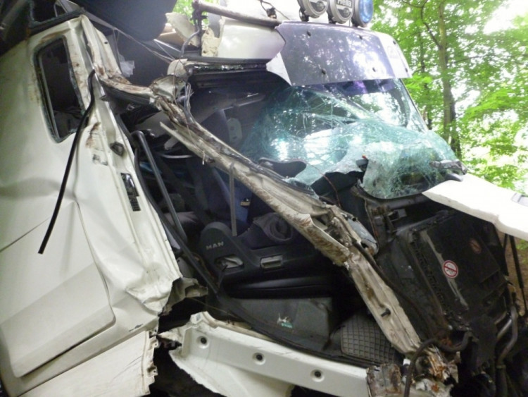 Nehoda polského kamionu u Grabštejnu