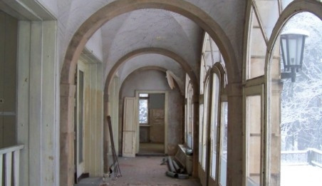 Chodba v přízemí.