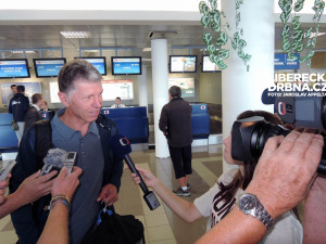 Jaroslav Šilhavý odpovídá na dotazy novinářů