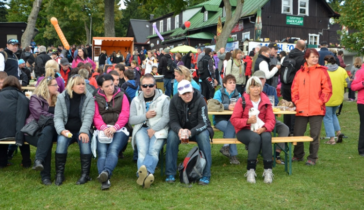 Oktoberfest přilákal na Pláně tisíce návštěvníků