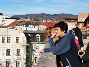 Na věž zámku se vydaly stovky lidí