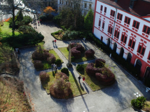 Na věž zámku se vydaly stovky lidí