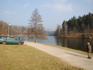 A přehrada o třicet let později