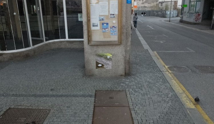 Na kavárně Nisa ale vidět jsou