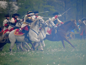 Rakouská jízda útočí do boku pruské pěchoty