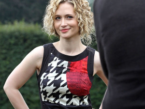 Nelly Tomčíková před objektivem fotografky