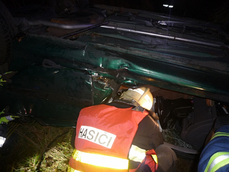 Tragická nehoda u Českého Dubu. Foto: HZS LK