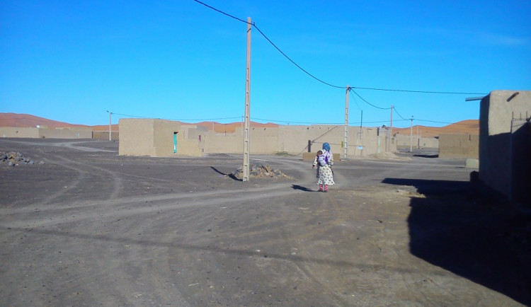 Žádné silnice, žádná světla ve vesnici