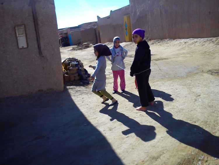 Děti ve vesnici