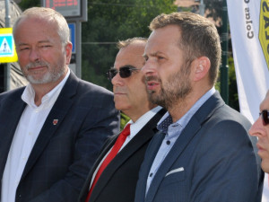 Slavnostní zahájení provozu na zrekonstruované trati do Jablonce