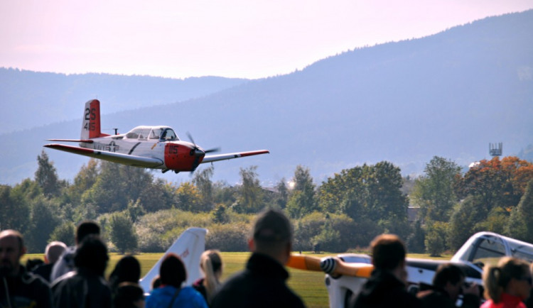 Letecký den v Liberci. Foto: Malý Ptica