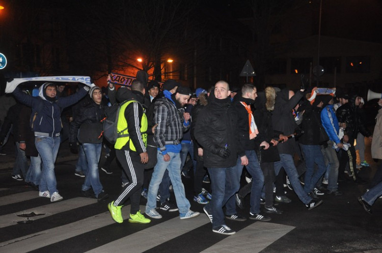 Do Liberce se sjelo 300 francouzských fanoušků, policie zatím práci neměla