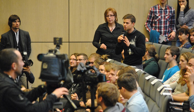 První den prezidentské návštěvy v Libereckém kraji