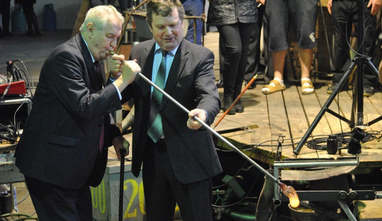 Podívejte se na loňskou návštěvu prezidenta v Libereckém kraji