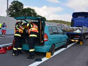Hromadná nehoda na nové silnici do Jablonce - cvičení IZS