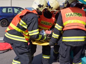 Hromadná nehoda na nové silnici do Jablonce - cvičení IZS
