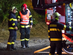 Požár skládky na Proseči