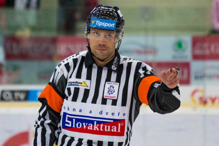 Zápas Bílých Tygrů proti HC Dynamo Pardubice