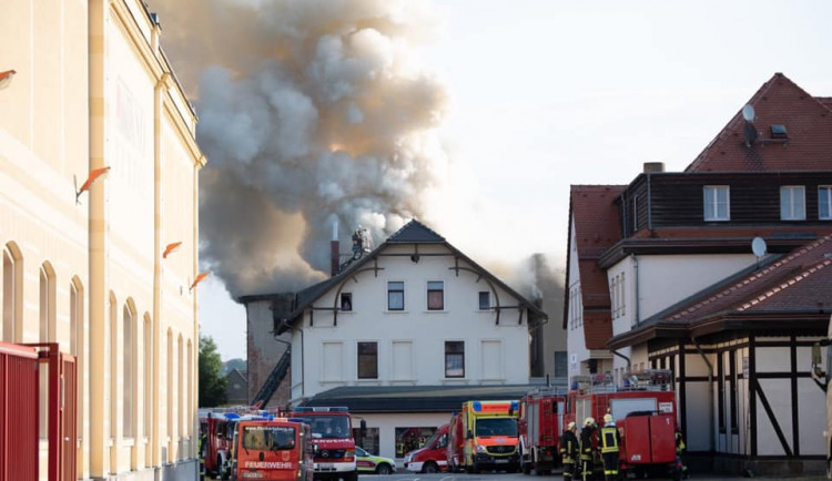 V Žitavě hořel dům