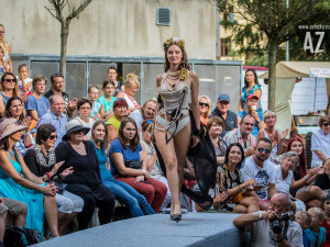 Křehké krásky představují i odvážné modely