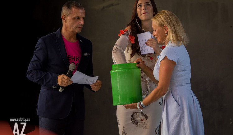 Křehké krásky představují i odvážné modely