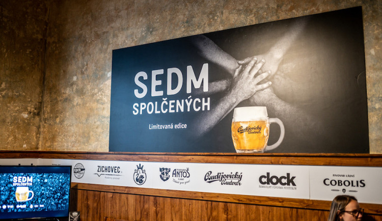 Představení sedmi spolčených