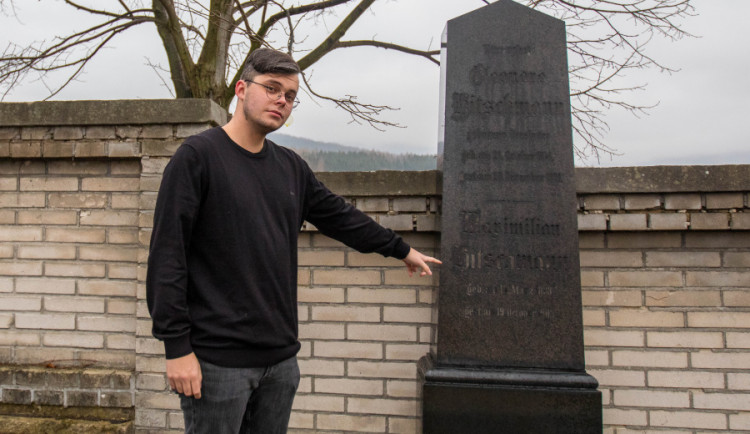 Hejnický hřbitov nabízí hroby k adopci a zájem je nemalý