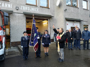 Nová cisterna hasičů ve Vesci