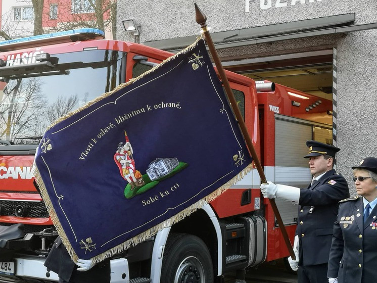 Nová cisterna hasičů ve Vesci